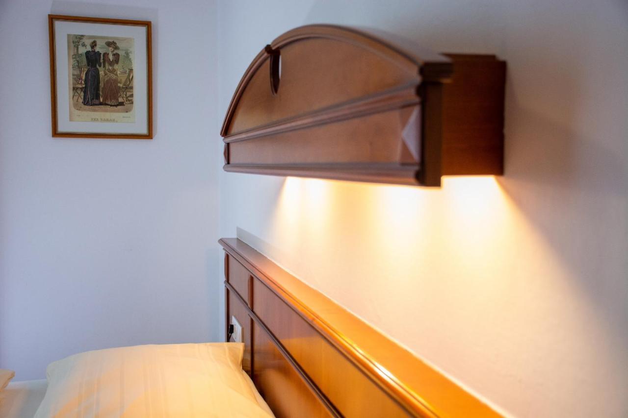 Landhotel Post Ebensee Am Traunsee ***S Exterior photo