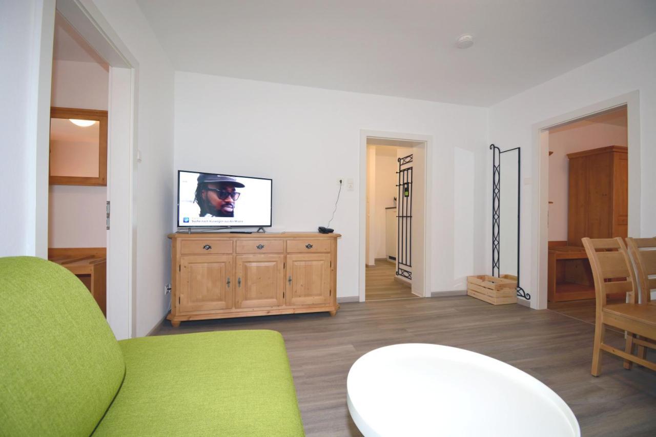 Landhotel Post Ebensee Am Traunsee ***S Exterior photo